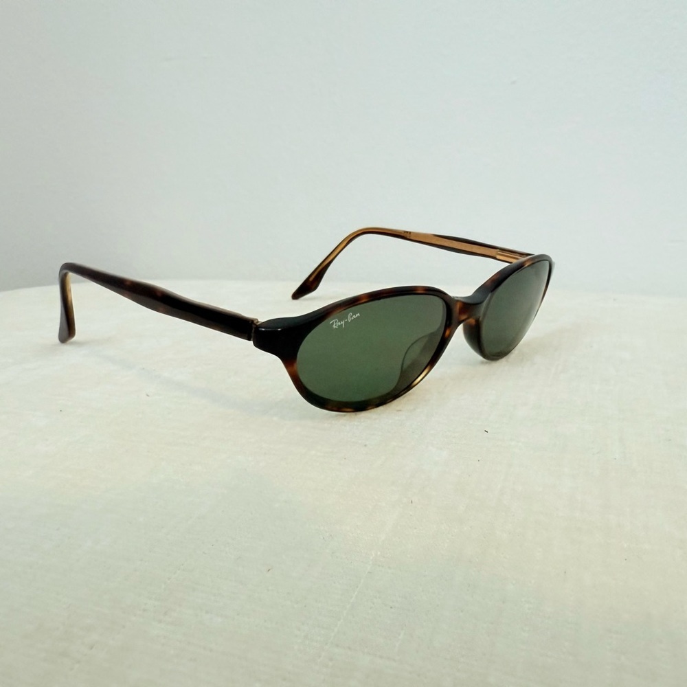Vintage Ray-Ban W2835 Sunglasses- with box